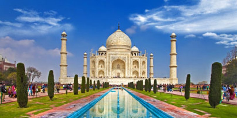 Taj Mahal in Indien Taj Mahal besuchen bei Bahnreise durch Indien