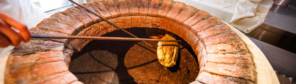 Lawasch Brot im Steinofen backen