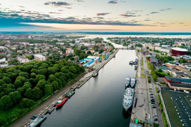 Blick auf den Hafen von Liepaja
