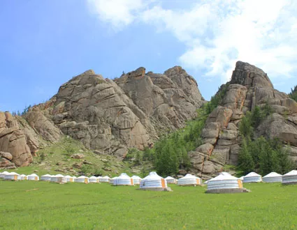 Buuveit Camp im Tereli Nationalpark