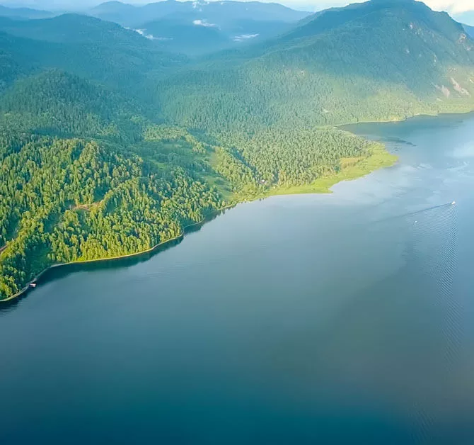 Luftaufnahme vom Telezker See