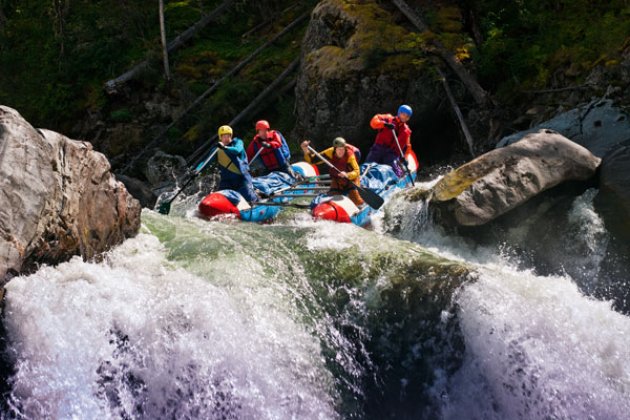 Gemeinsames River Rafting im Altai