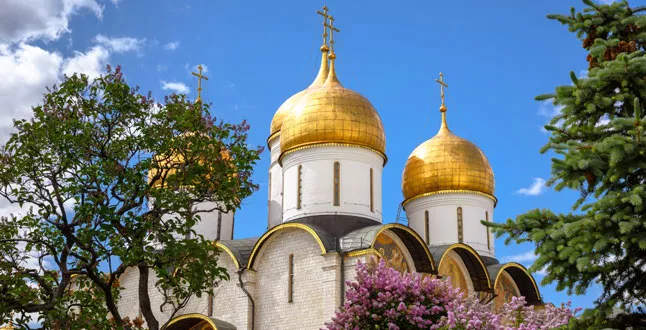 DIe Goldenen Kuppeln der Mariä-Entschlafens-Kathedrale